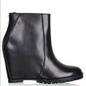 MINIMARKET Black Leather Zipper Wedge Boots Size 38/7-7.5 US.